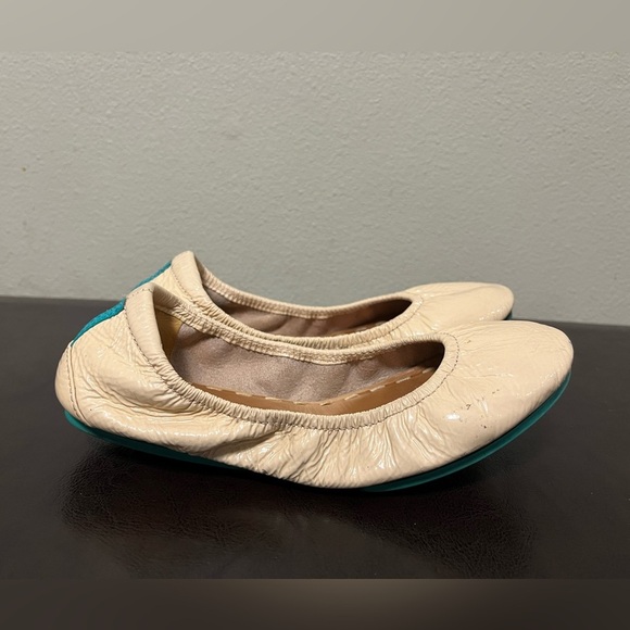 Tieks by Gavrieli Ballet Flats Patent Biscotti Cream sz 6 - Picture 2 of 10